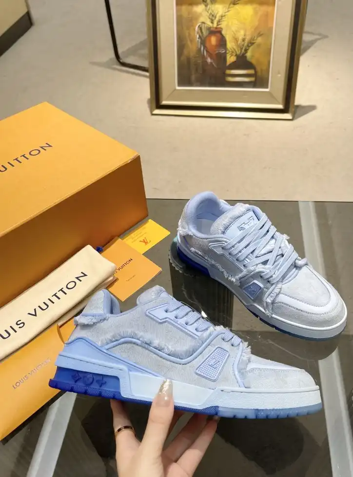 hype Louis Vuitton Sneakers