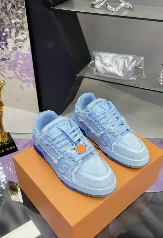 hype Louis Vuitton Sneakers