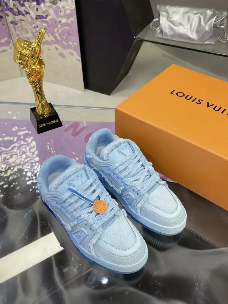 hype Louis Vuitton Sneakers