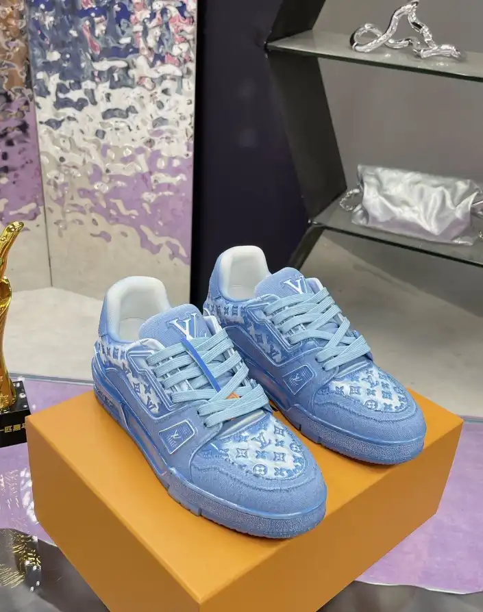 hype Louis Vuitton Sneakers