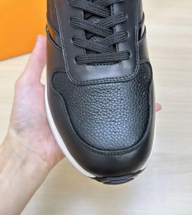 hype LV Casual Shoes