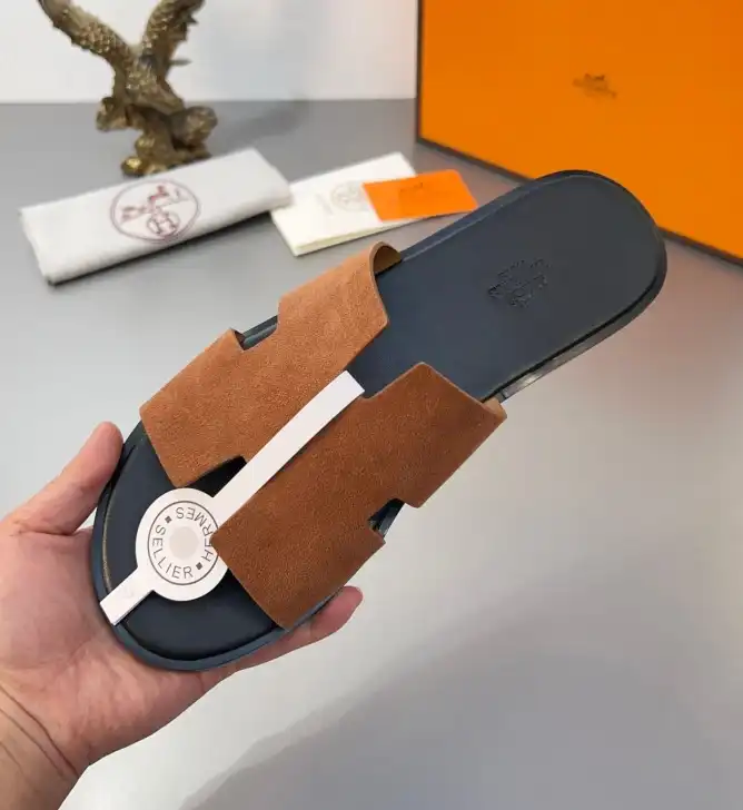 hype Hermes Slippers