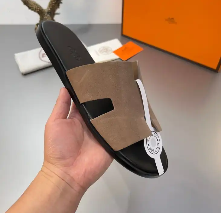 hype Hermes Slippers