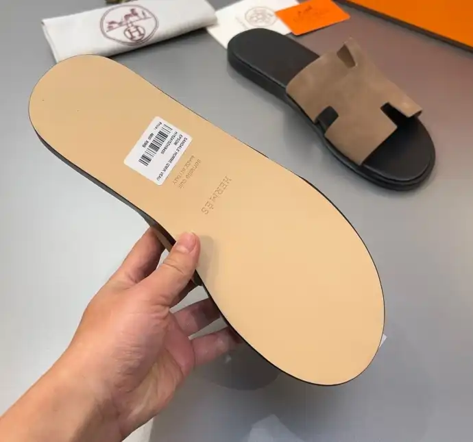 hype Hermes Slippers