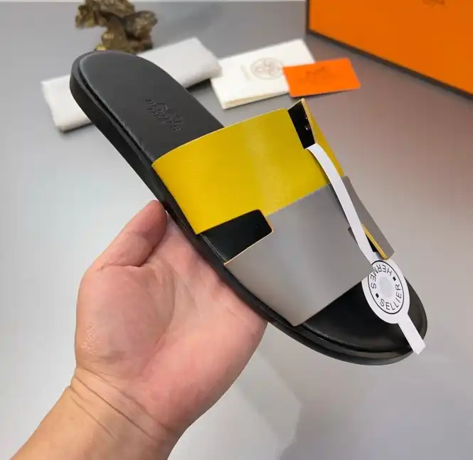 hype Hermes Slippers