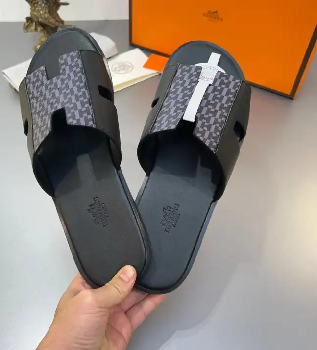 hype Hermes Slippers