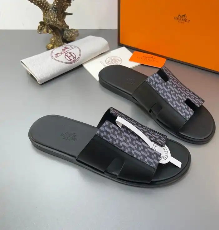 hype Hermes Slippers