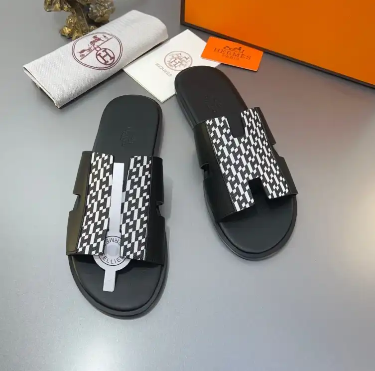 hype Hermes Slippers