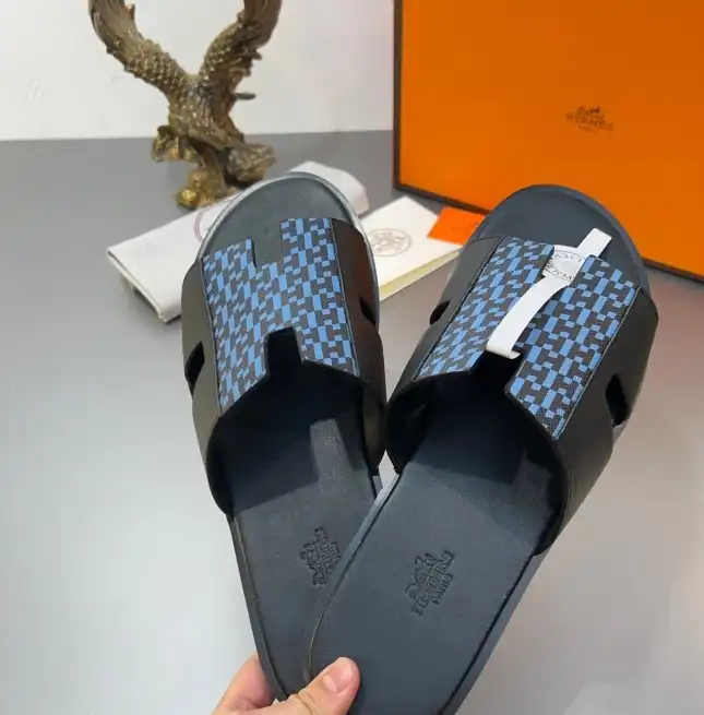 hype Hermes Slippers