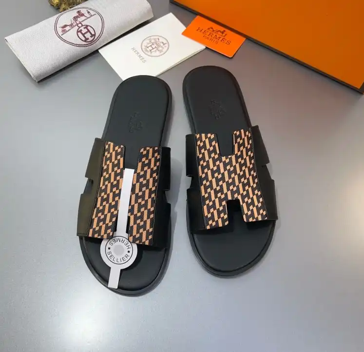 hype Hermes Slippers