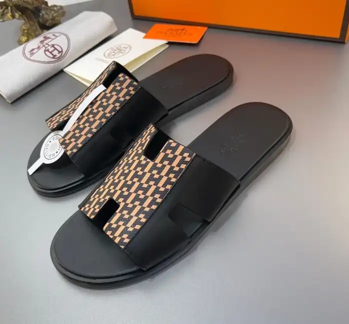 hype Hermes Slippers