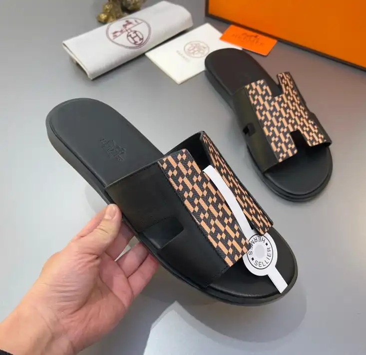 hype Hermes Slippers