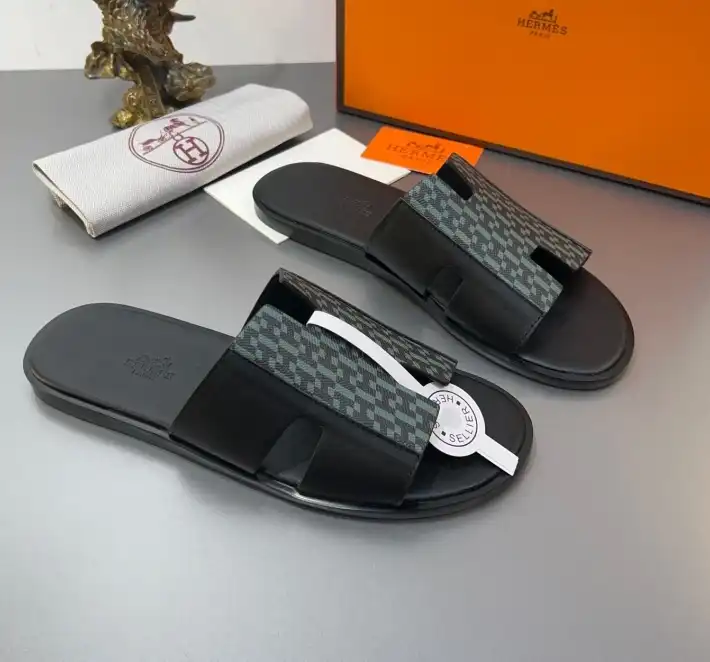 hype Hermes Slippers