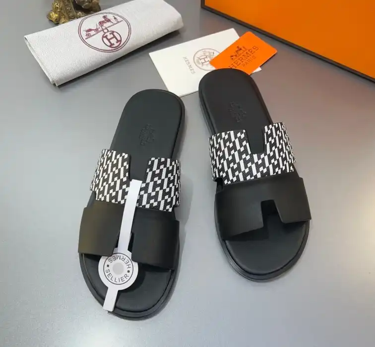 hype Hermes Slippers