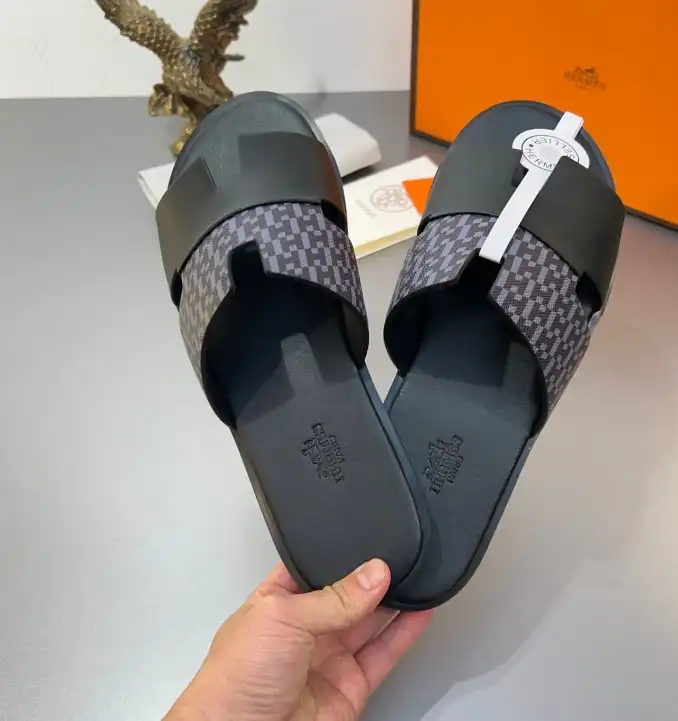 hype Hermes Slippers