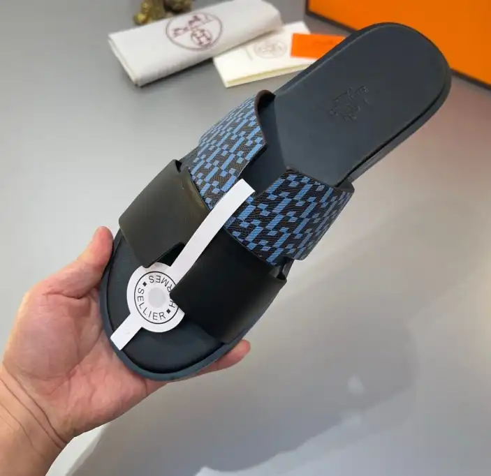 hype Hermes Slippers