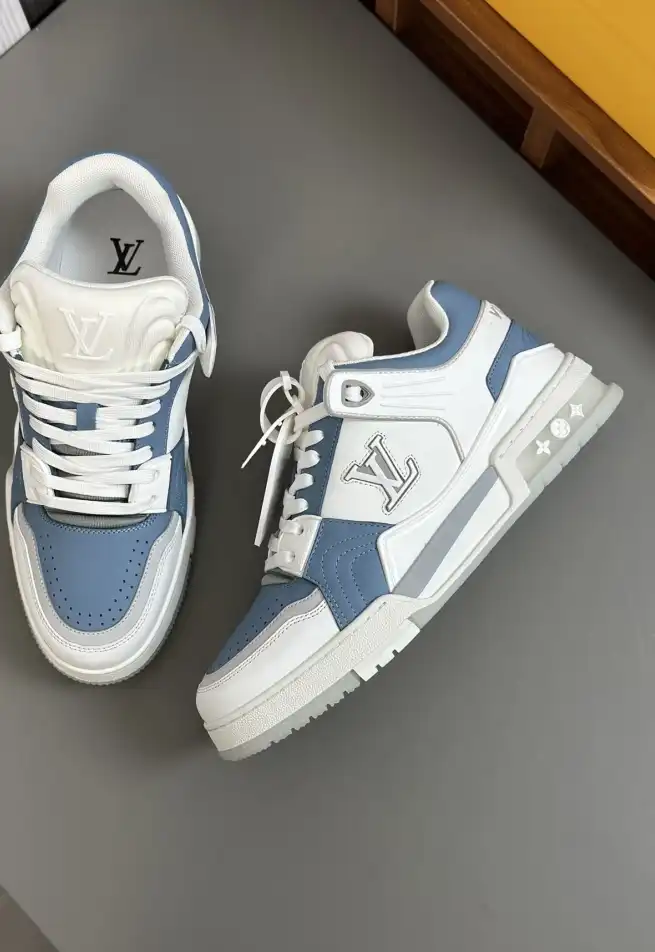 hype Louis Vuitton Sneakers