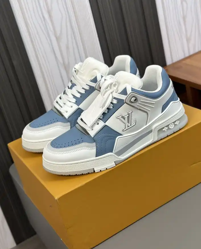 hype Louis Vuitton Sneakers