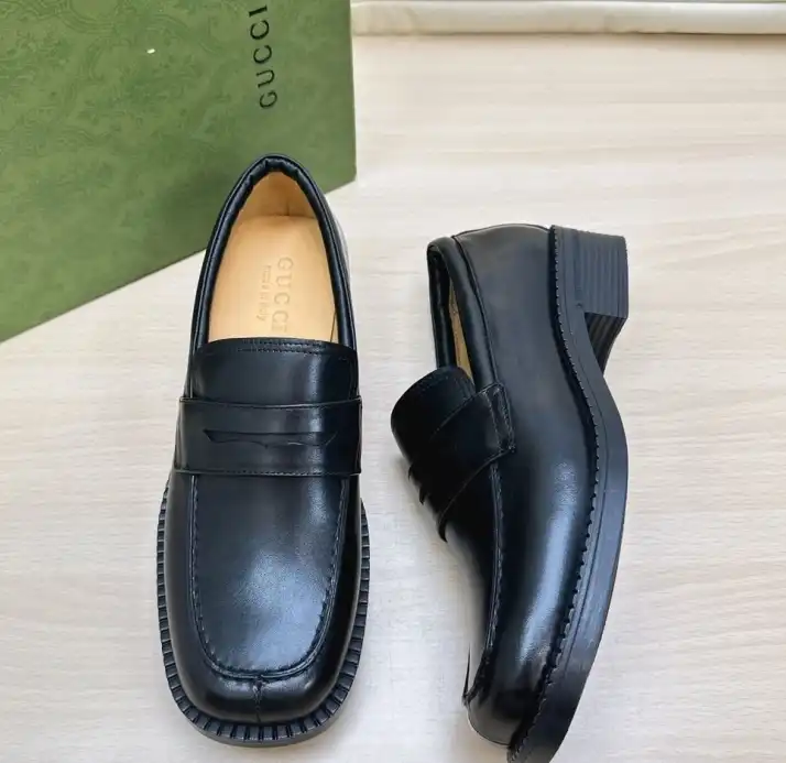 hype Gucci Leather Shoes