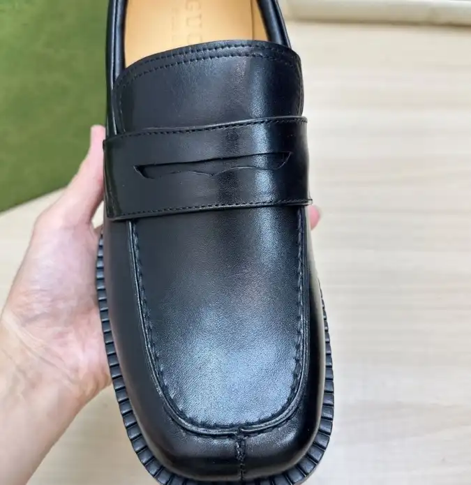 hype Gucci Leather Shoes