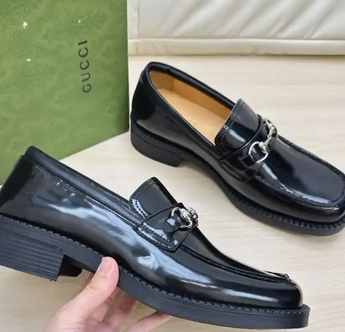 hype Gucci Leather Shoes