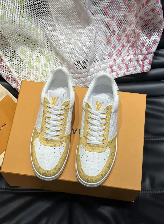 hype Louis Vuitton Sneakers