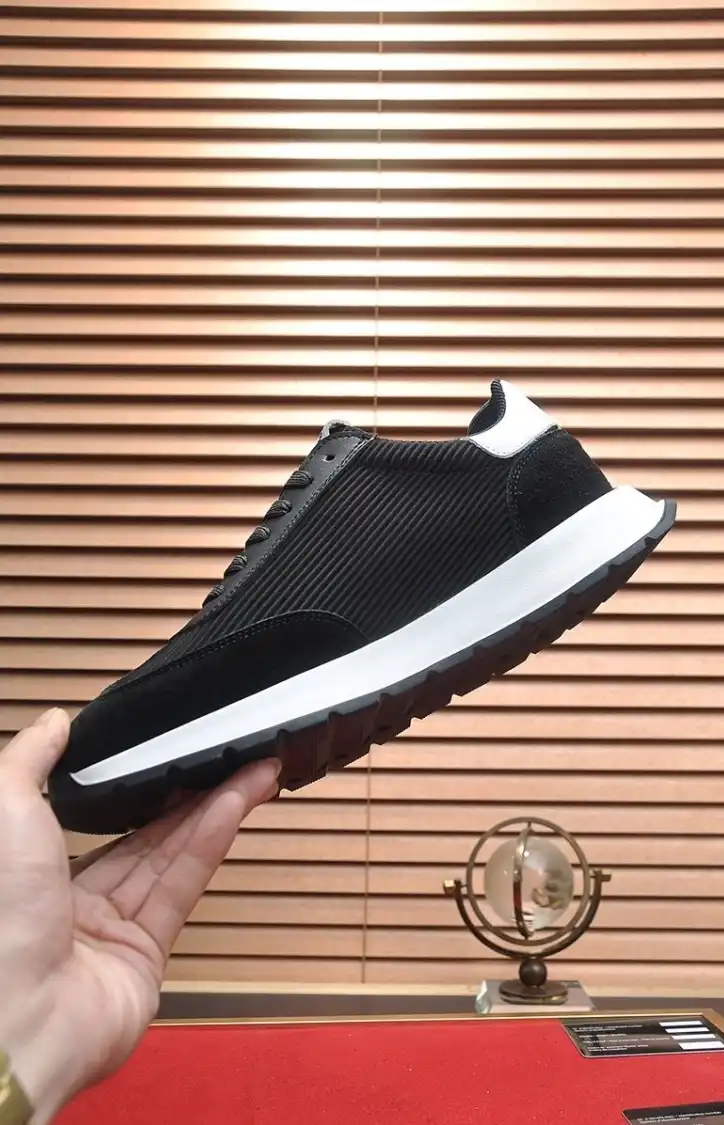 hype Armani Sneakers