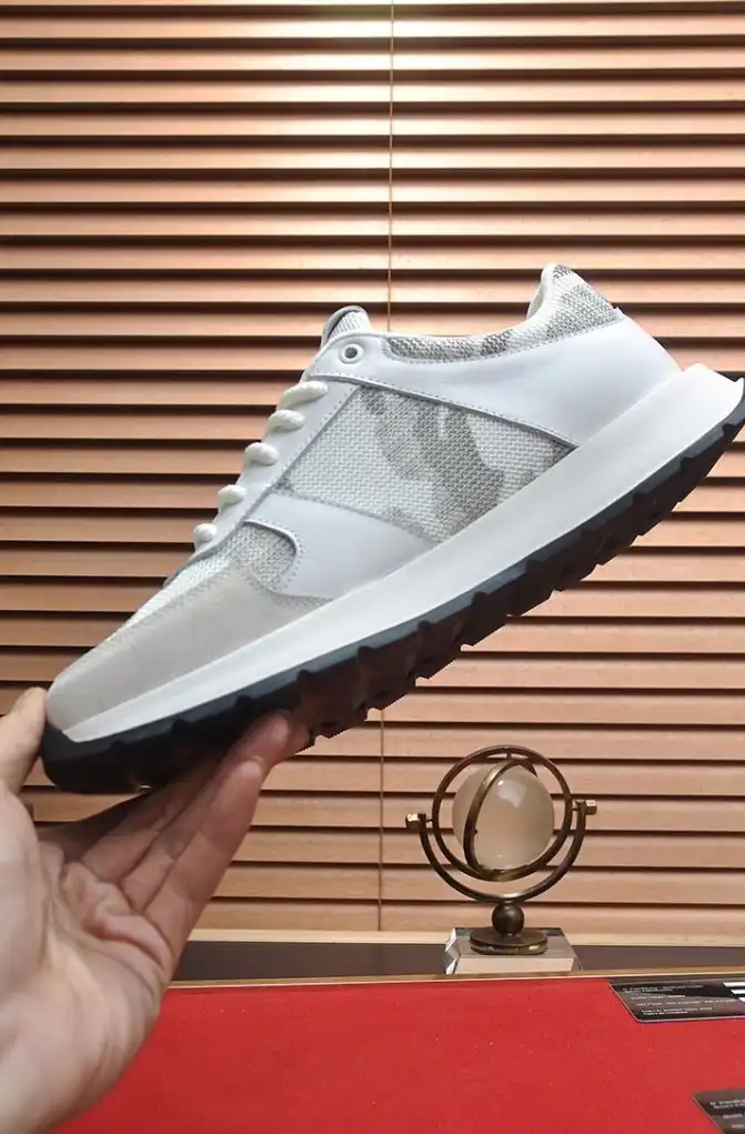 hype Armani Sneakers