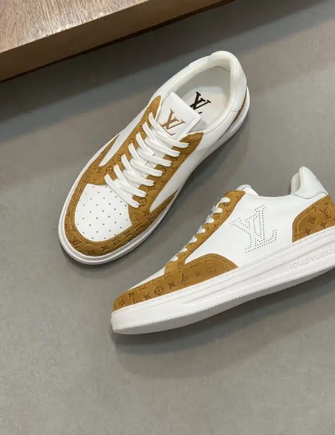 hype Louis Vuitton Sneakers