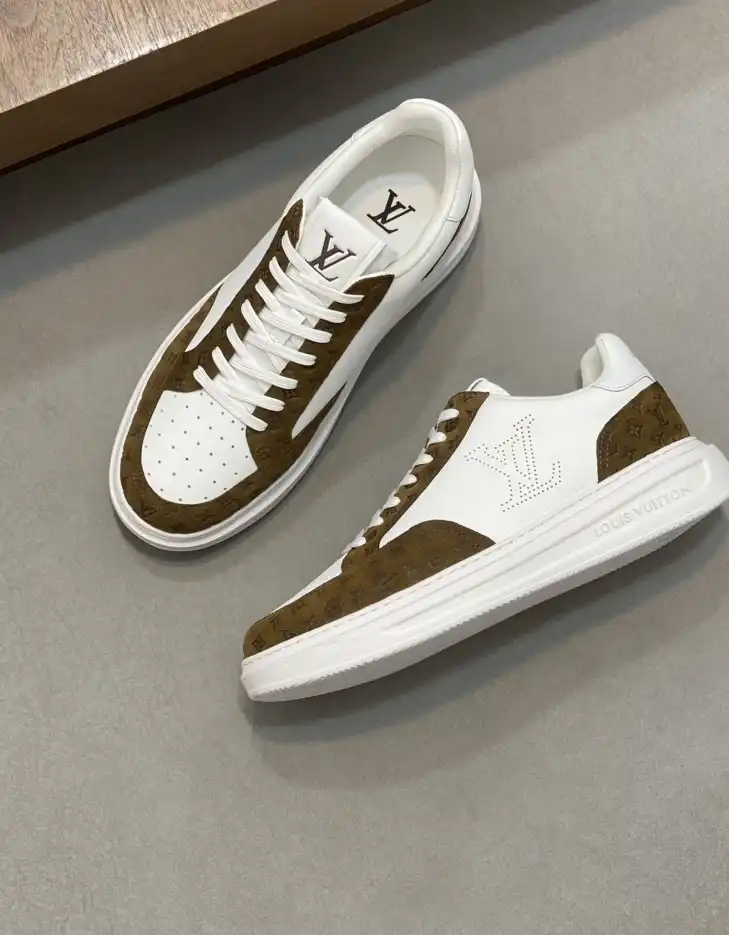 hype Louis Vuitton Sneakers