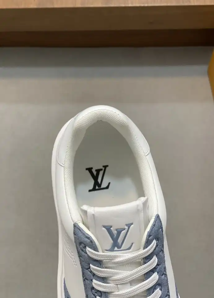 hype Louis Vuitton Sneakers