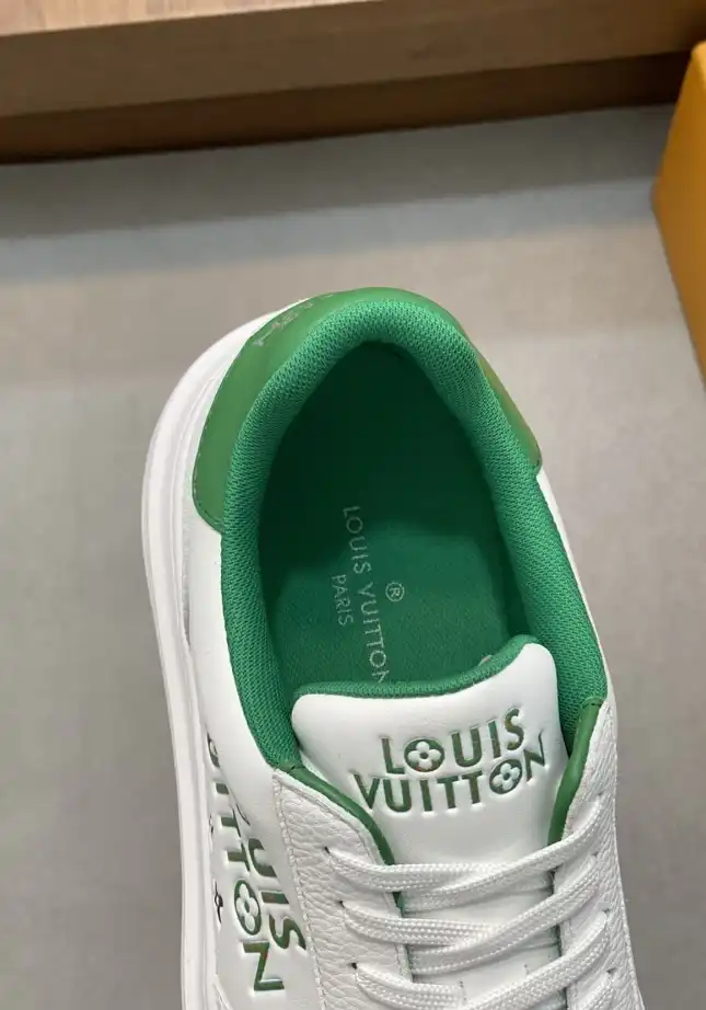 hype Louis Vuitton Sneakers