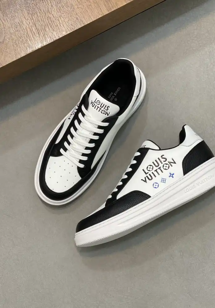 hype Louis Vuitton Sneakers