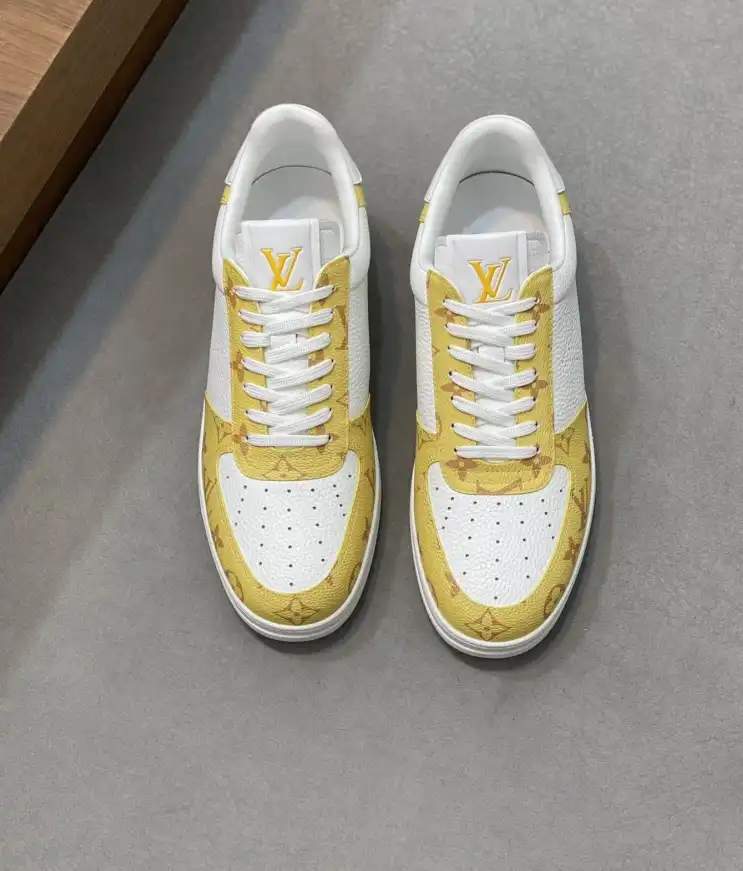 hype Louis Vuitton Sneakers