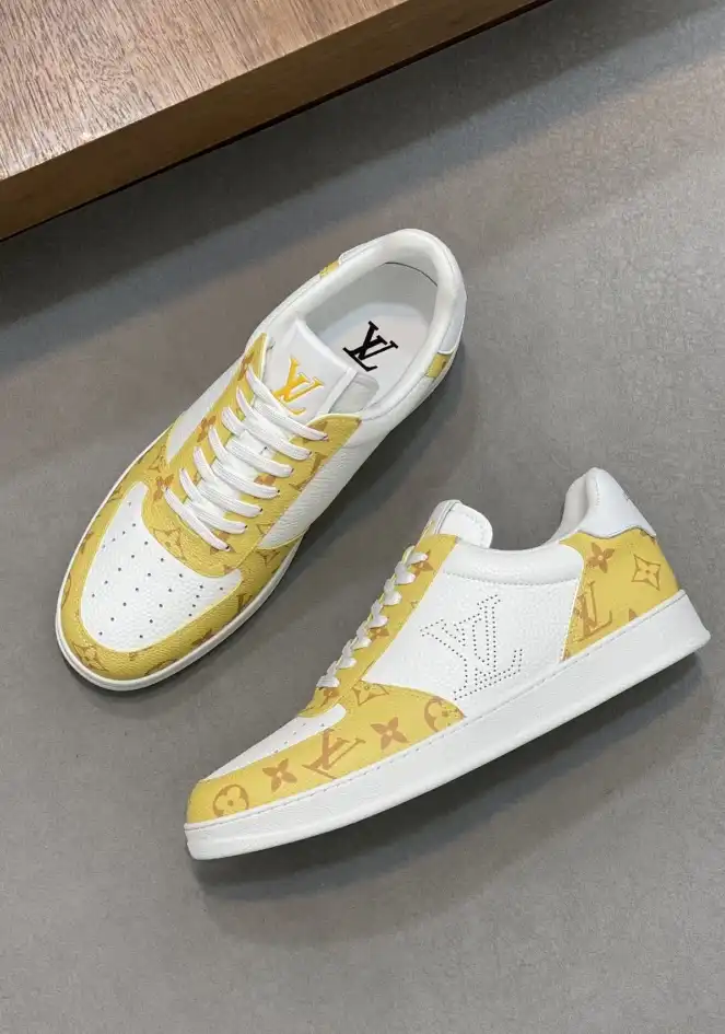 hype Louis Vuitton Sneakers