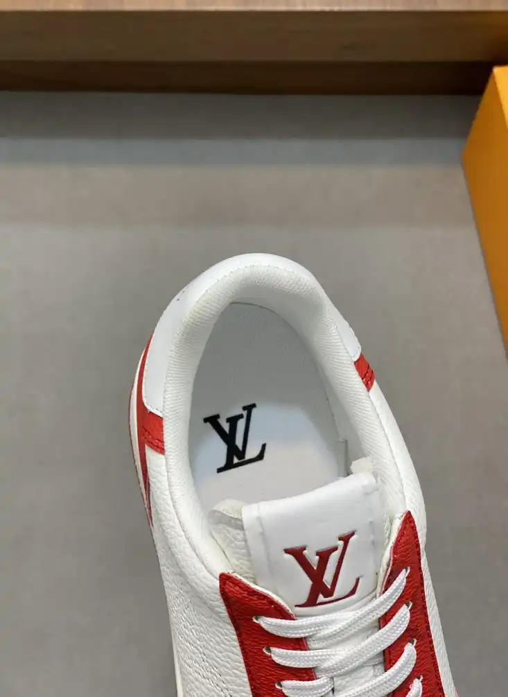 hype Louis Vuitton Sneakers