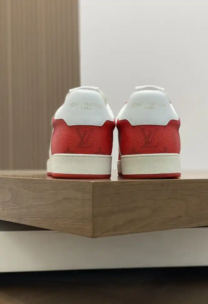 hype Louis Vuitton Sneakers