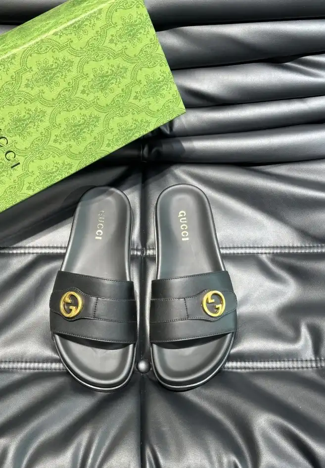 hype Gucci Slippers