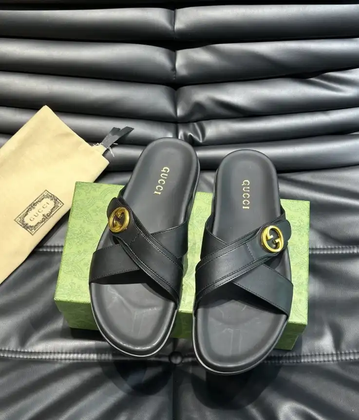 hype Gucci Slippers