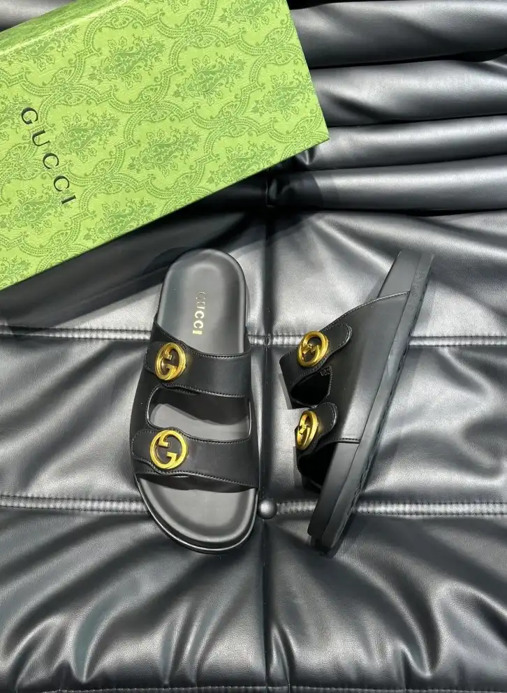 hype Gucci Slippers