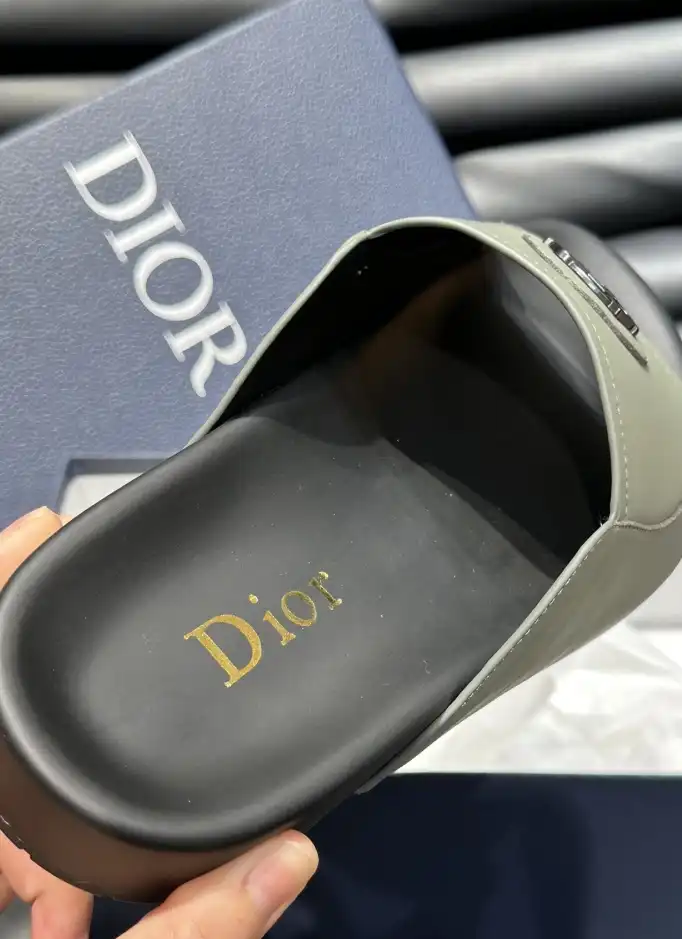 hype Christian Dior Slippers