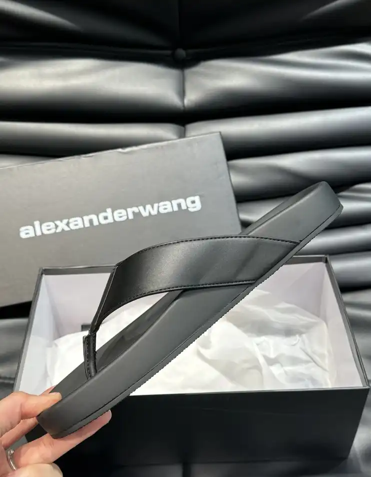 hype Alexander Wang Slippers