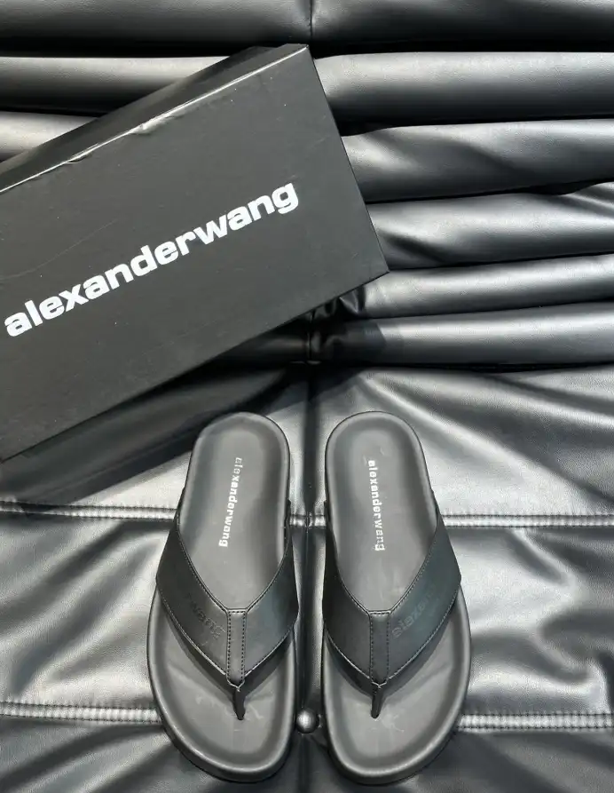 hype Alexander Wang Slippers