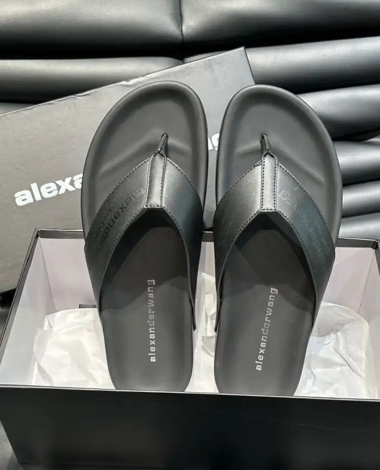 hype Alexander Wang Slippers