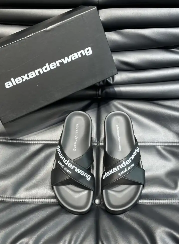 hype Alexander Wang Slippers