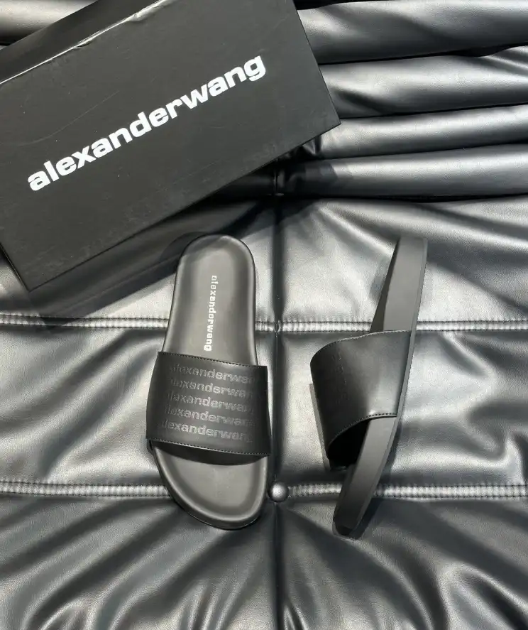 hype Alexander Wang Slippers