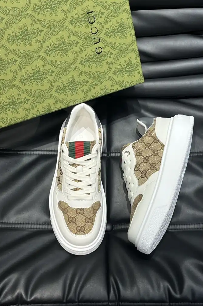 hype Gucci Sneakers