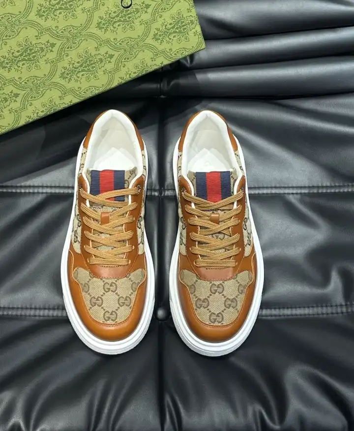 hype Gucci Sneakers