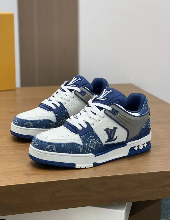 hype Louis Vuitton Sneakers