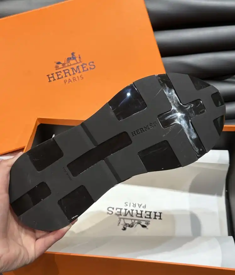 hype Hermes Sneakers